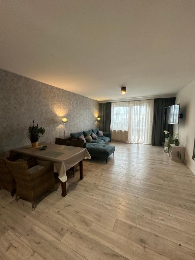 Airport Apartment Regata Kiekrz Lotnisko Baranowo  Exterior foto